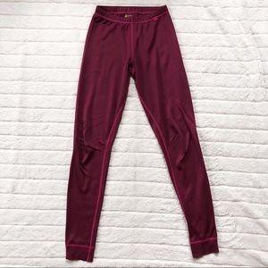 🍓 3/$30 - HELLY HANSEN base layer - size S